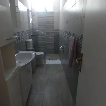 Four Bedroom With Terrace & Sea View Feriehus Hvar Town