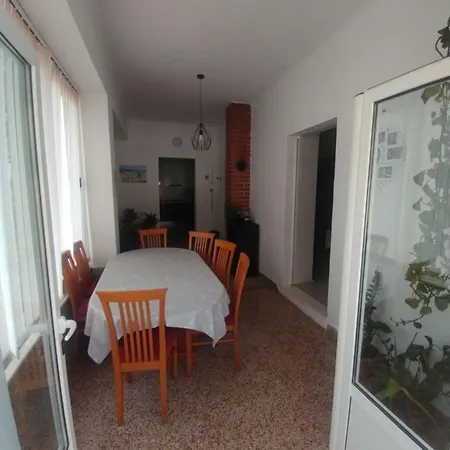 Four Bedroom With Terrace & Sea View