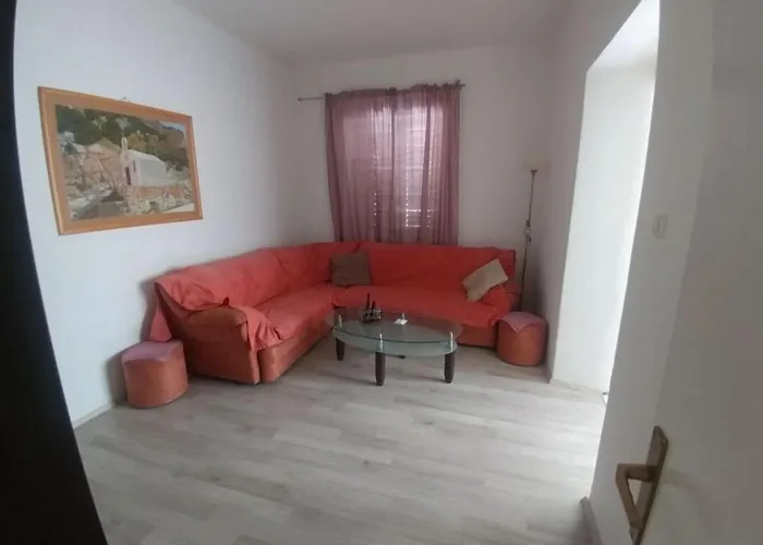 Casa de Férias Four Bedroom With Terrace & Sea View *